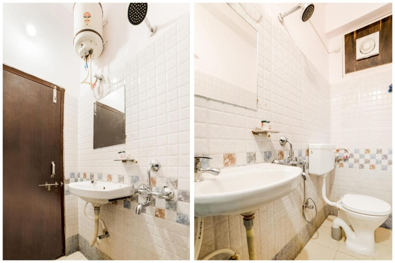 Oyo 40726 Classic Guest House シロン エクステリア 写真